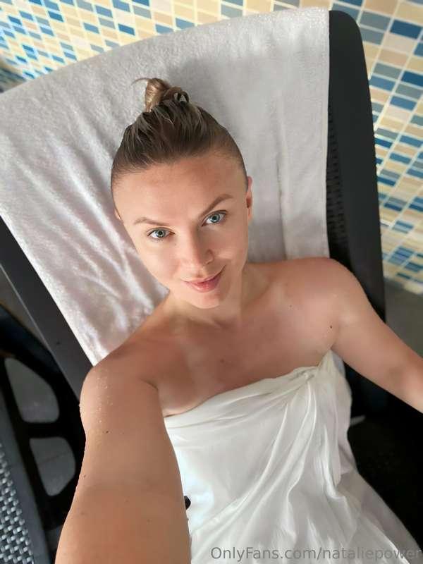 want mommy to remove everything? 😏 Just DM me! 🥵