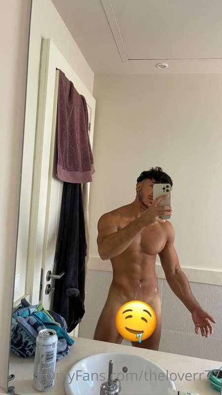 AFTER A GOOD CUMSHOT💦🤤
.
UNCENSORED PIC👉 @sergio777