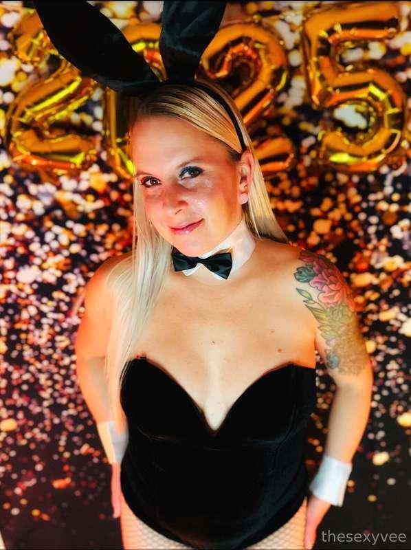 Happy New Years Eve!! Here is to a great 2025!