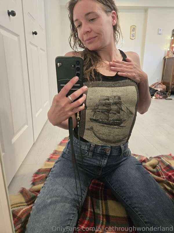 Todays photo shoot before I leave for work 🥰💖🥰 I hope you en..