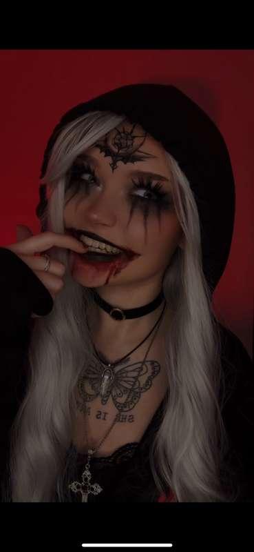 Do you guys like my cosplay? 