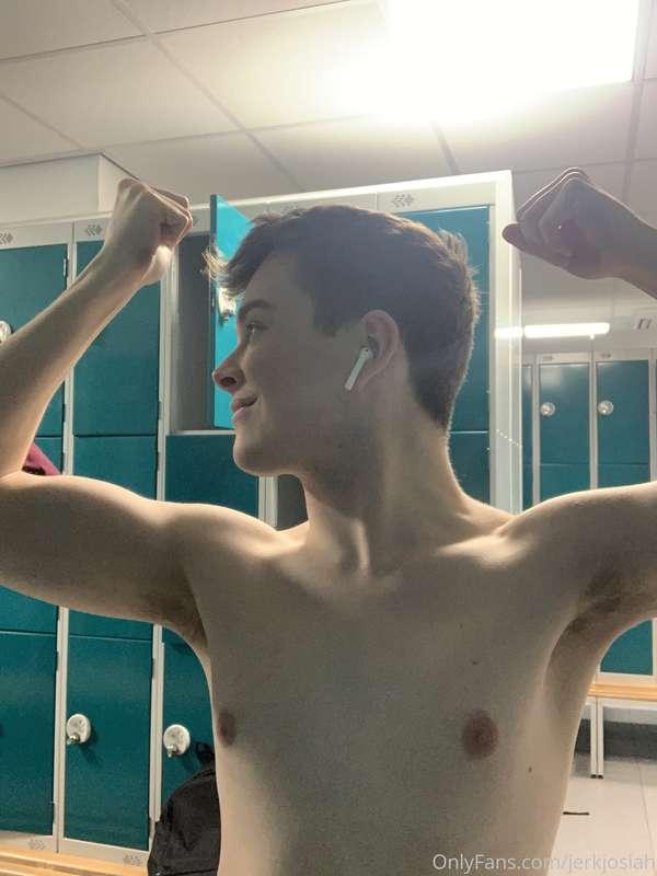 my arms are finally getting bigger! btw I’m so excited for y..