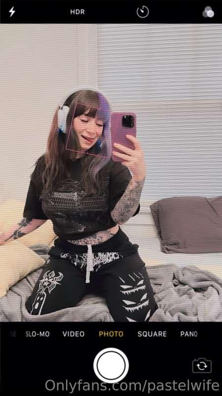 having a lazy day today🤭