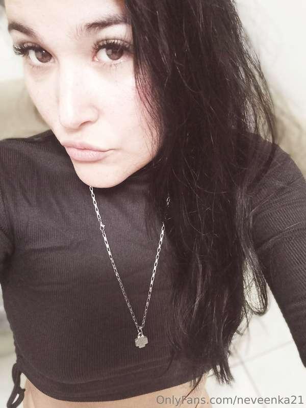 With this face of 😈👅..... can you give me the milk on my fac..