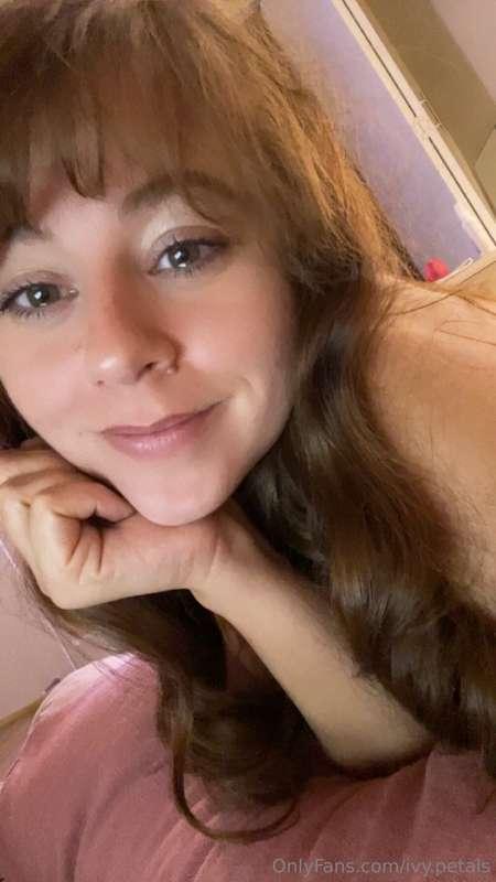 I’ll be online all night…come chat with me xoxo 🩷