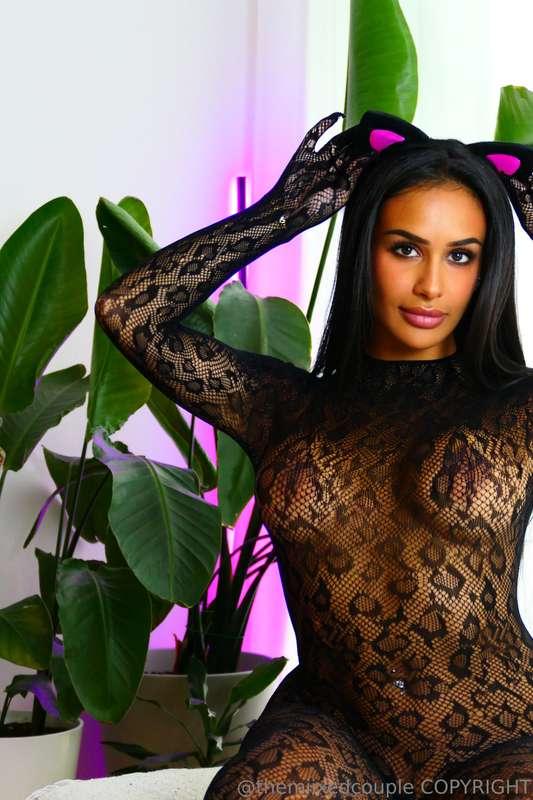 Is it halloween yet?😈 Hope you’ll have a sexy Friday, if not..