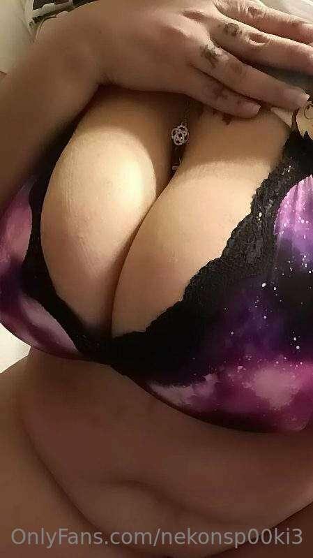 👻Sp00ki3, my busty babe