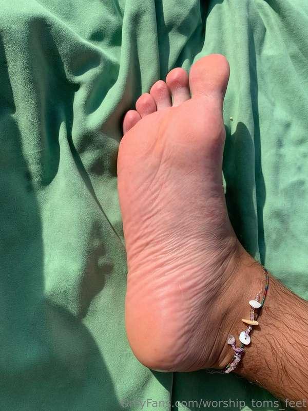 My huge feet at the beach today. Don’t you wish you could ca..
