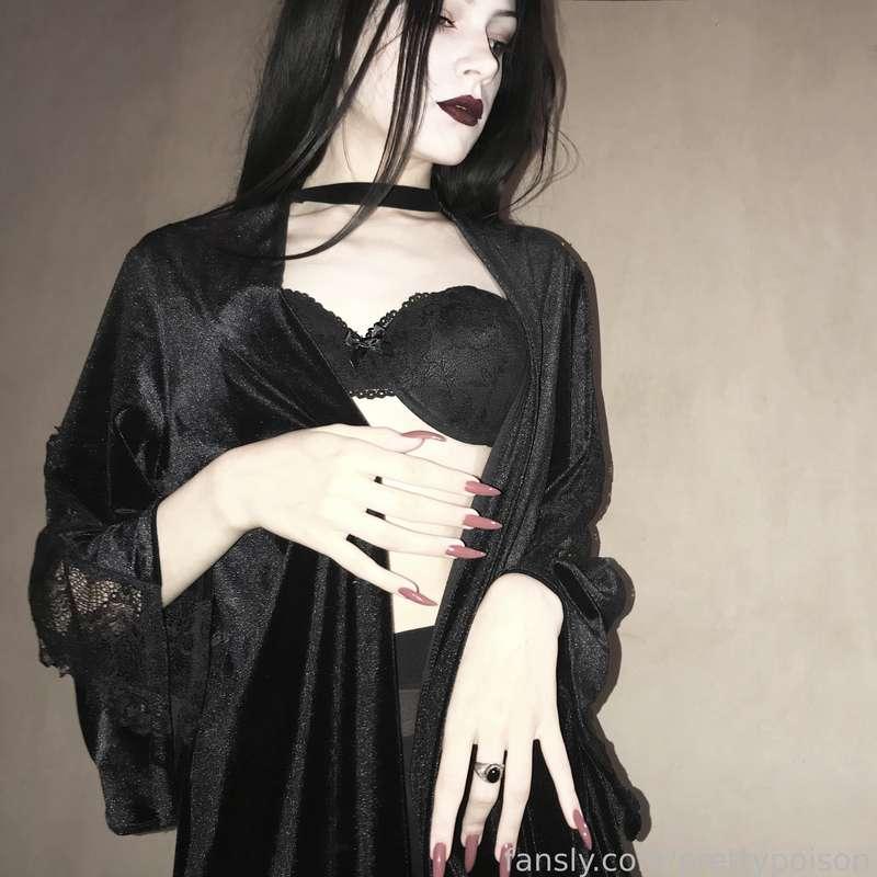 prettypoison image #1