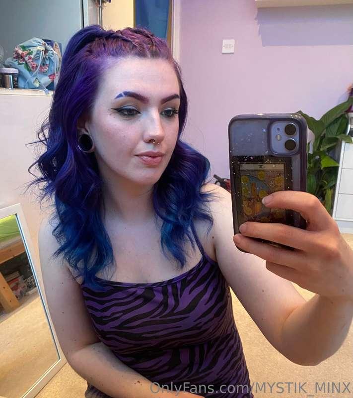 hi :3