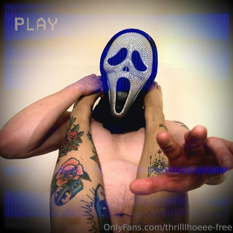 No, Please don’t k!lll me Mr Ghostface, I want to be in the ..
