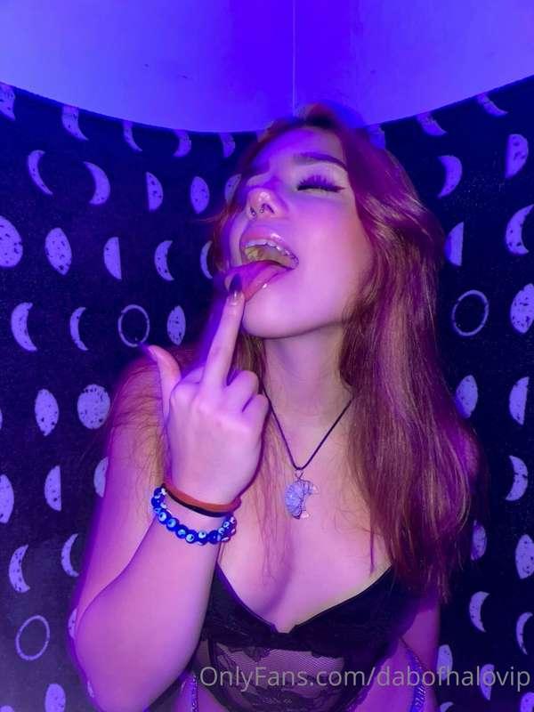Heard she tastes like candy 🍭