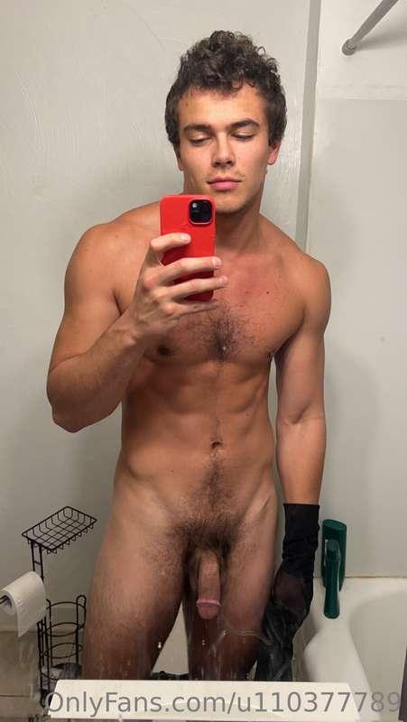 connorbottoms image #4