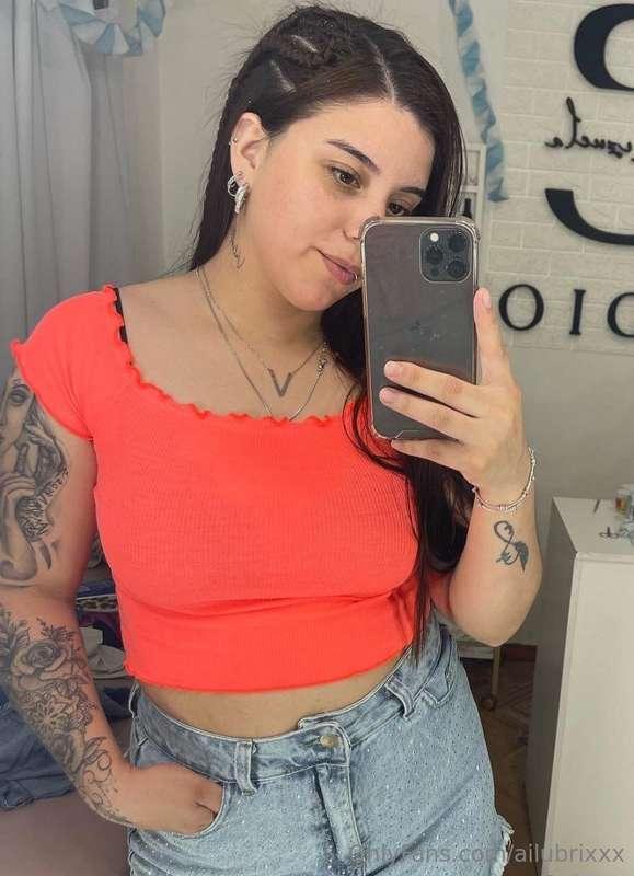 How does this color look on me?  😘