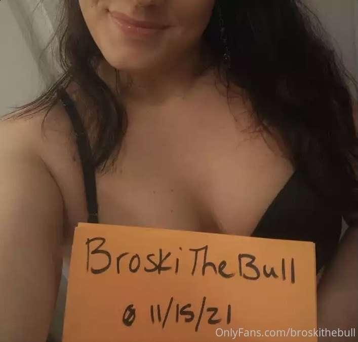 Just got home from stopping by this hotwife visiting nyc fro..