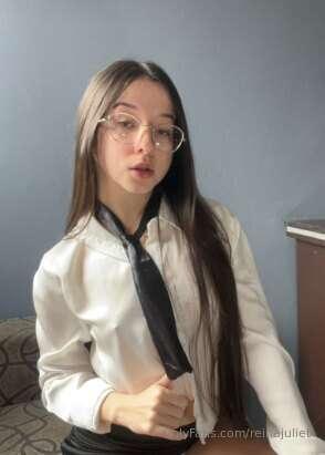 FREE FREE FREE🎀 @claarmor I'm 18 years old... and I really w..