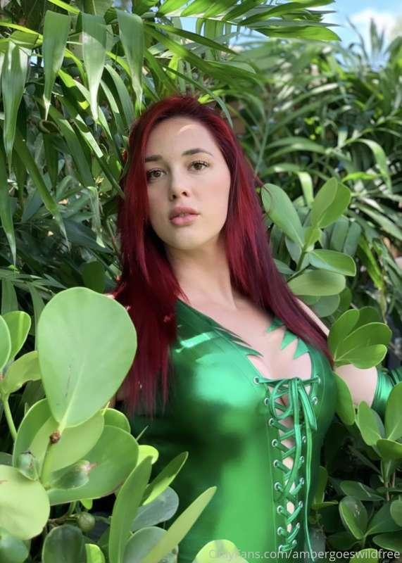 New shooting is live on my main account…Poison Ivy in the ho..