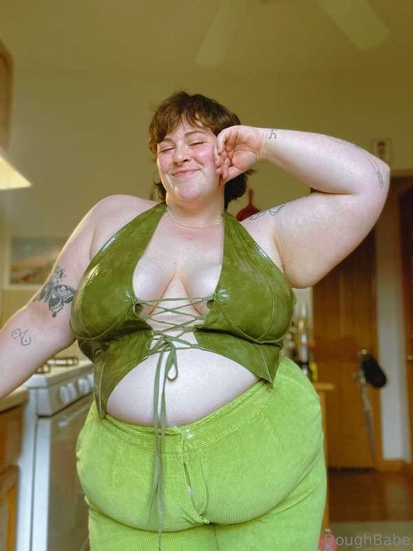 doughbabebbw image #0
