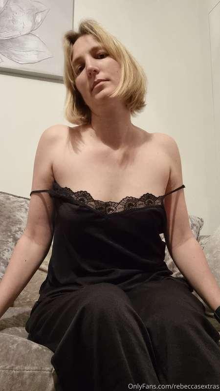 rebeccasextras main image