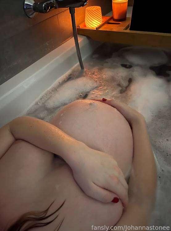 johannastonee image #2