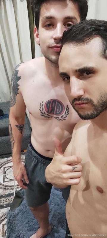 My friend 👀🔥👽
@fdexxx