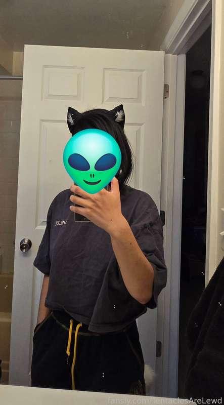 tentaclesarelewd image #1