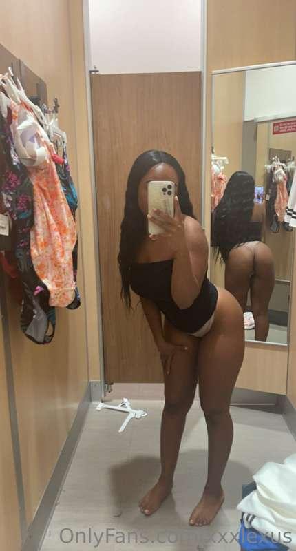halloween shopping , what should I be ?