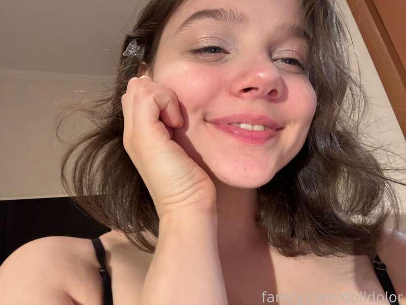 Ever wondered what it’s like to cuddle with me in bed? 😘 Well, imagine constant tickles, tight hugs, and kisses all over wherever I can reach. Oh, and maybe some playful bites too—my favorite way of showing affection 😋💋

#fyp #babygirl #cute #sweet #sсhoolgirl #young #bigass #pawg #bigbutt #lewd