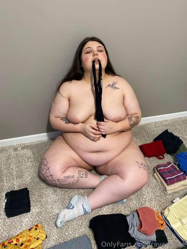 👙🧺🫦🧺👙
