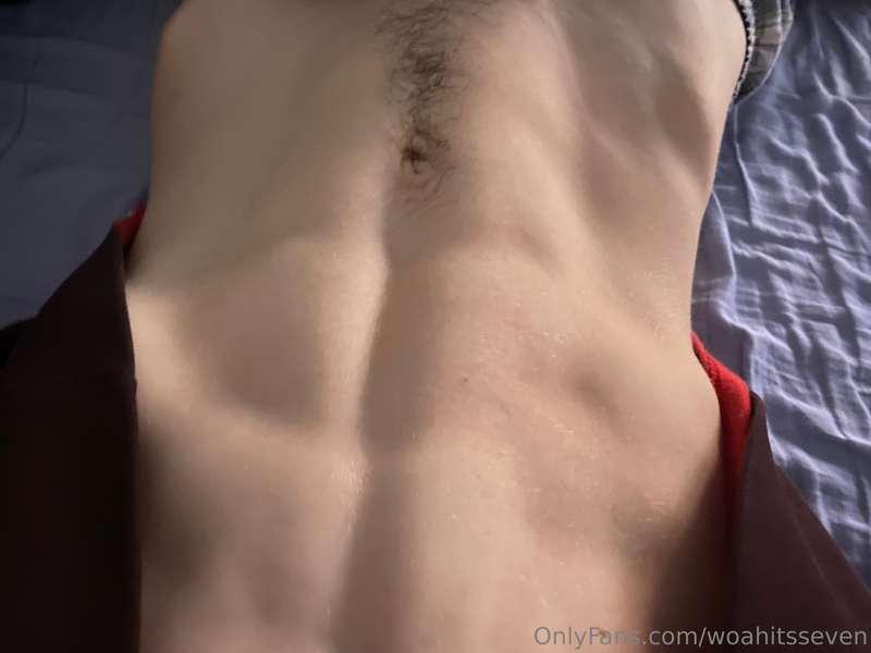 woahitsseven image #8