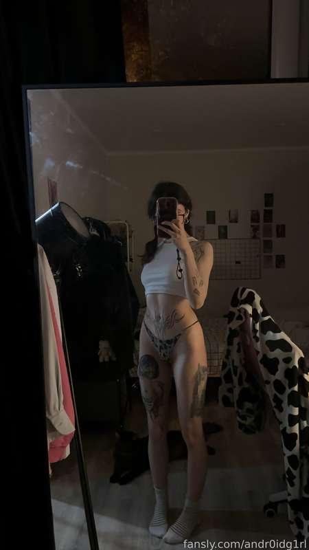 I love my body

#fyp #slim #fithirl #homemade #thongs #petite #goth #egirl #smallgirl