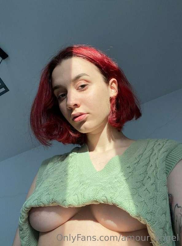 AMAZING FRESH PUSSY @wowredchich 😍🤤

@wowredchich @wowredchi..