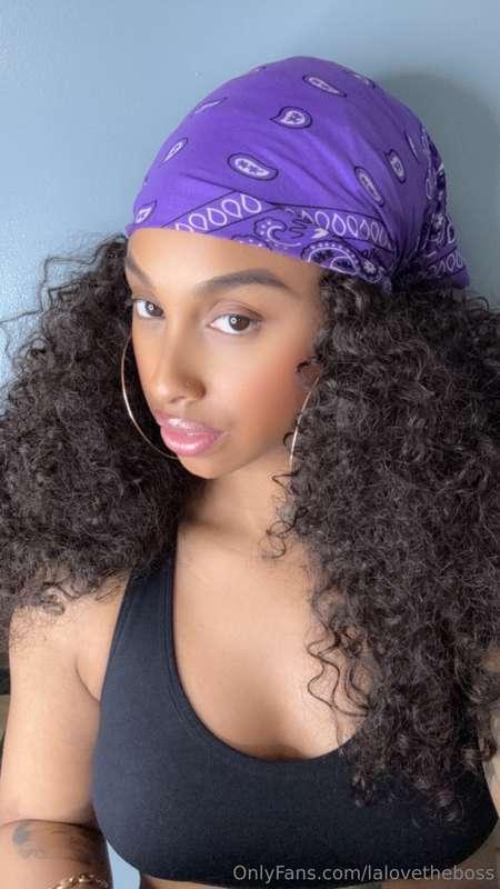 Am I your favorite model on here ? 😉 don’t lie
