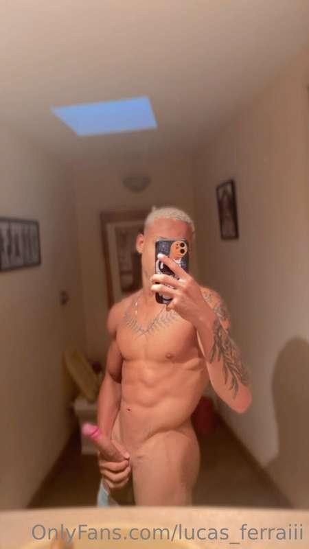 @lucas_ferraiii