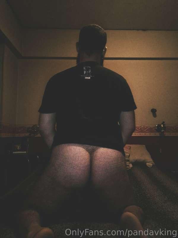 Follow me on my vip page if you don't want to miss exclusive..