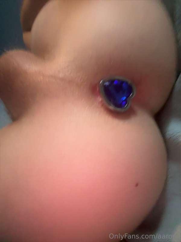 Plugged up pink hole 