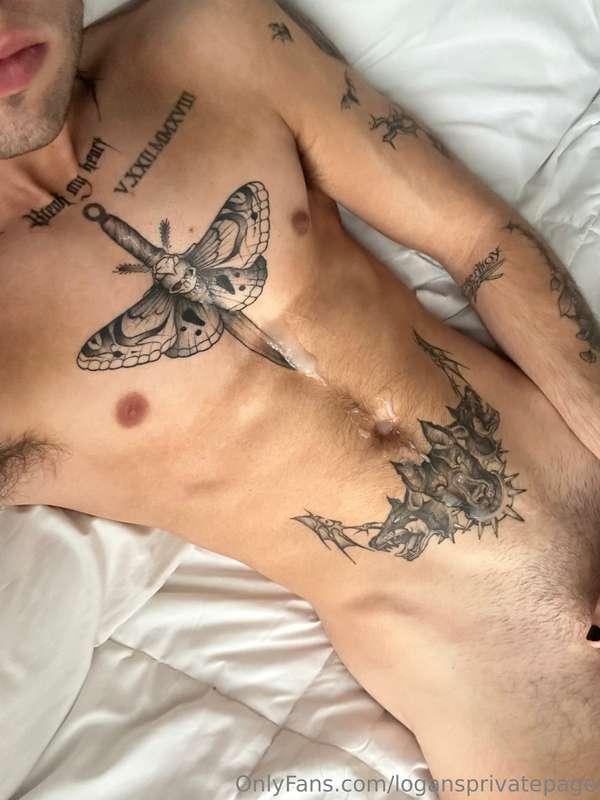 Oops I made a mess💦 who’s coming to clean it?