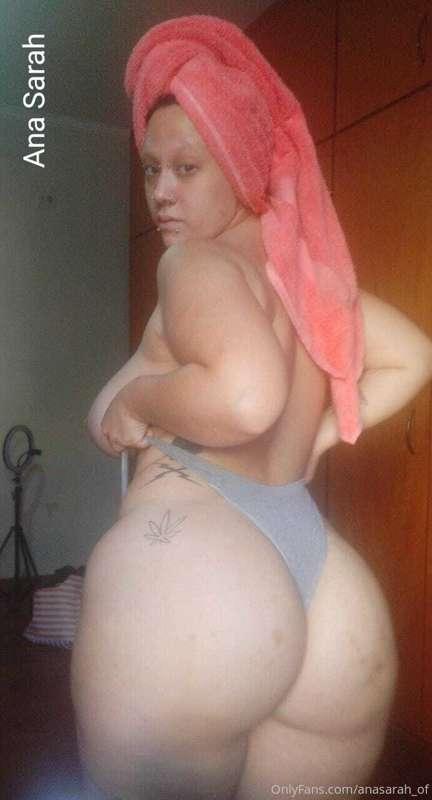 after shower , all clean and ready for u <3