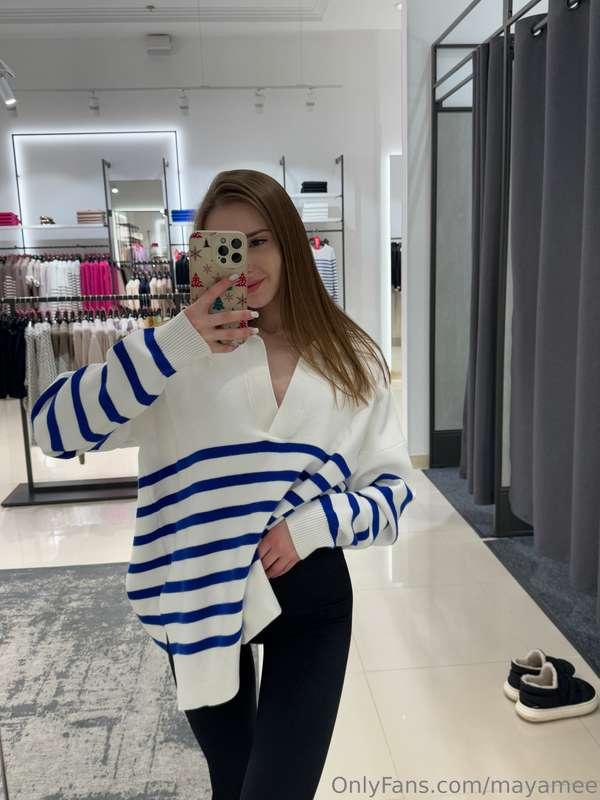 Do you like my style? 😍I really love these kind of oversize ..