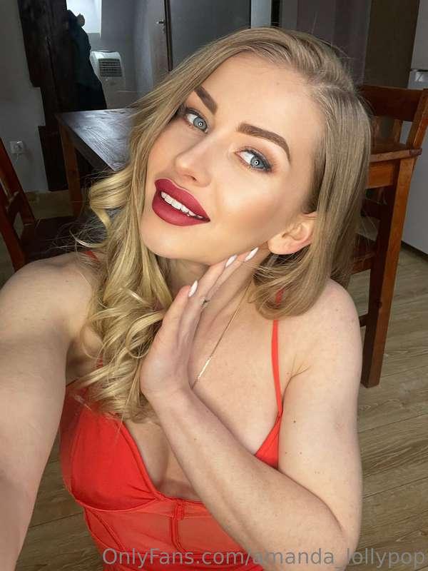 Hello dear 😘 How was your day?
Today I received a package wi..