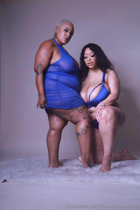 Girl Girl bundle worth $500 for the first 2 $15 tippers