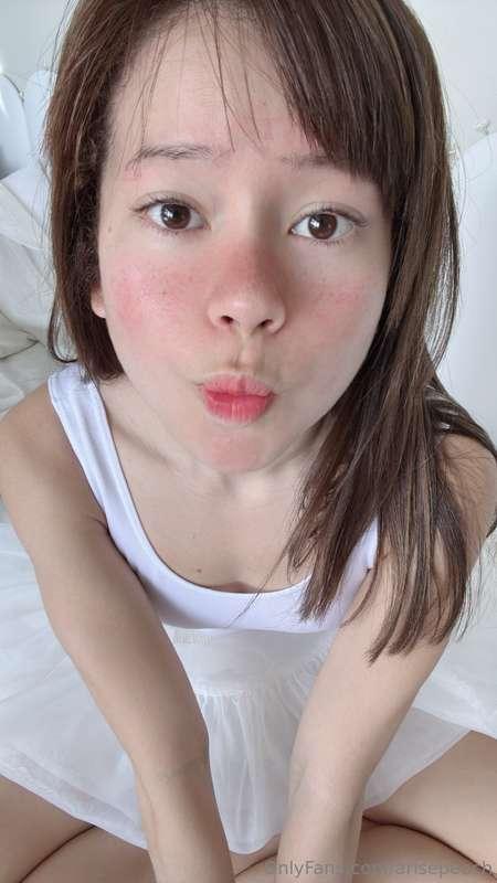A little kiss wherever you want to 😚