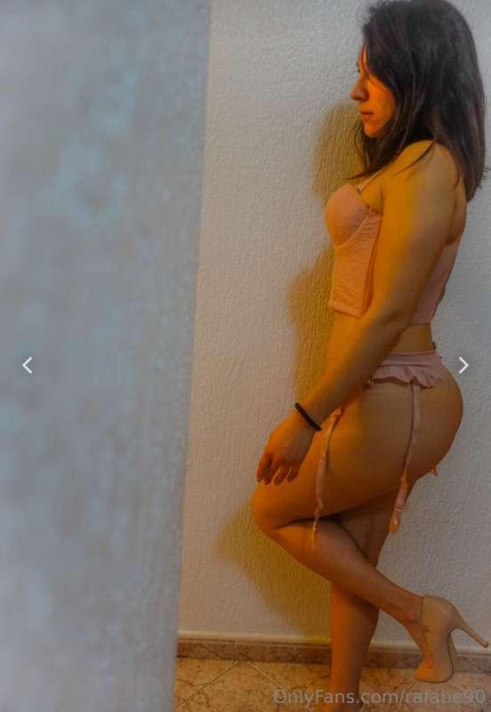 CIAO, sono Alessia Giglioli. Ho 28 anni.
Offro contenuti MOL..