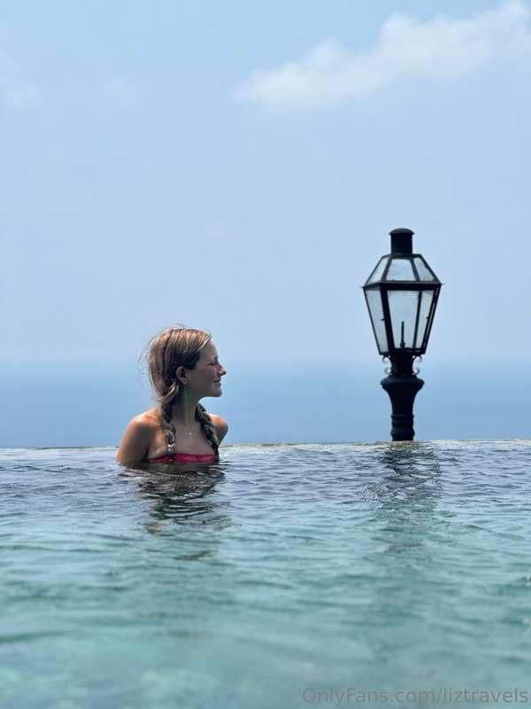 liztravels image #1