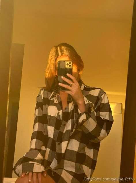 I'm hiding something or nothing under my shirt 😉 TIP $5 to s..