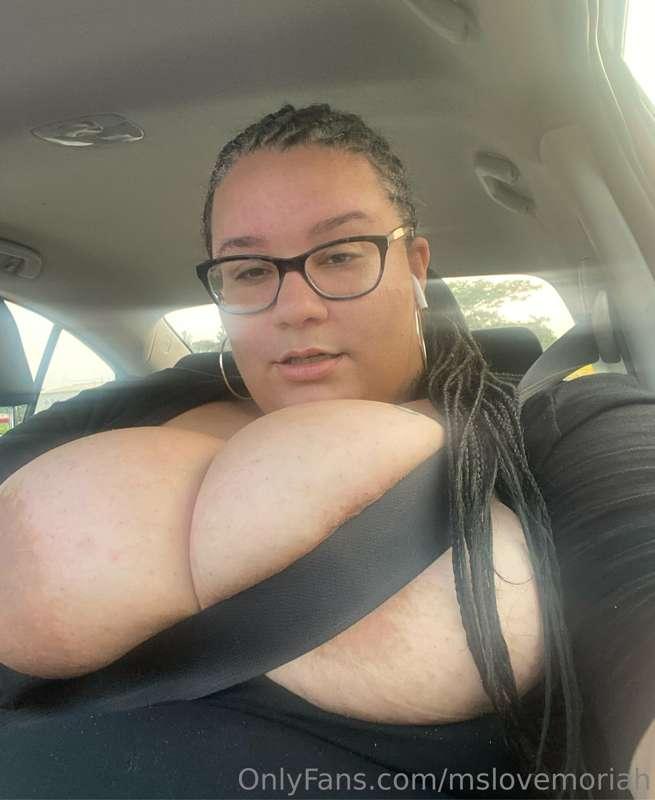 Tip $5 if you wanna ride with me like this- tip $10 and I’ll..