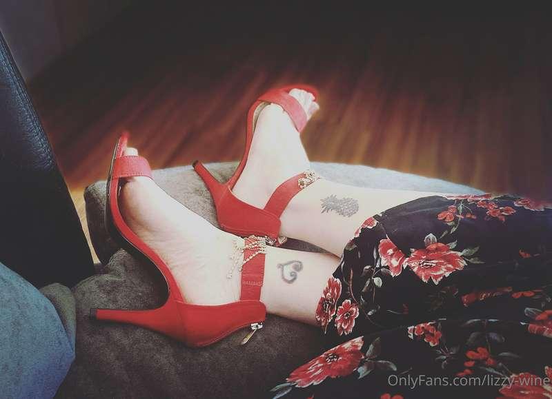 I love my red pumps….I hope you like my tattoos!
