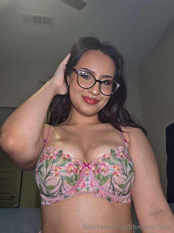 Dinner’s on me 🤭 or maybe dinner is me. Either way, hope you..