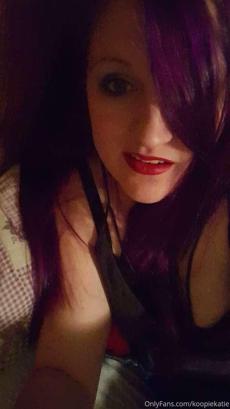 On Saturday I'm dying my hair purple! I haven't had purple h..