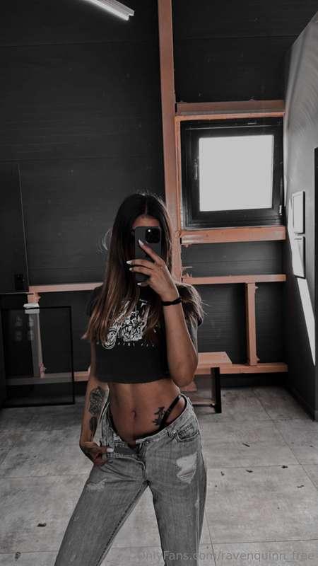 ravenquinn_free image #25